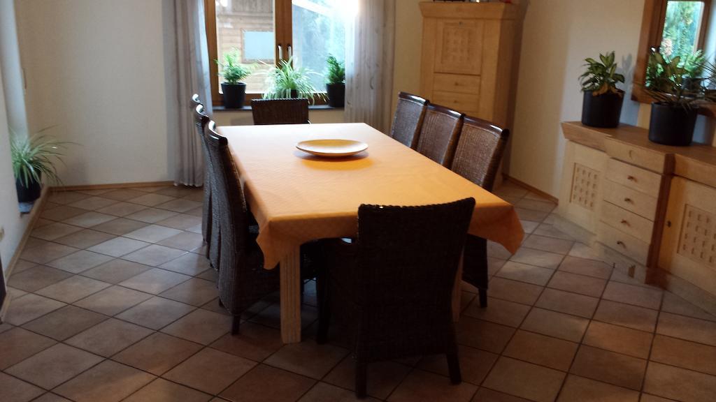 Ferienhaus Schwoerer 라인하우젠 객실 사진